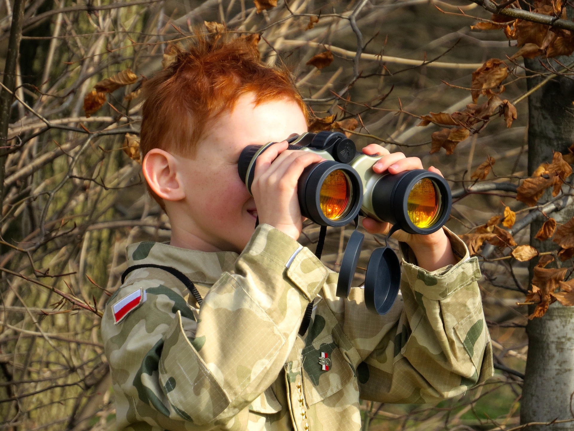 How Do Binoculars Work? BinoSpot
